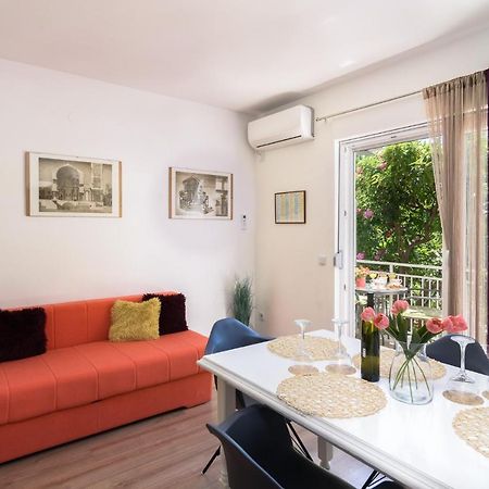 Apartments Mare Trogir Eksteriør bilde